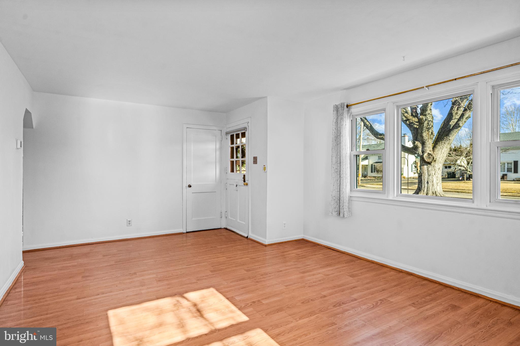 438 Newton Road Hatboro, PA 19040 - Photo 7 of 28 Gallery Image 7