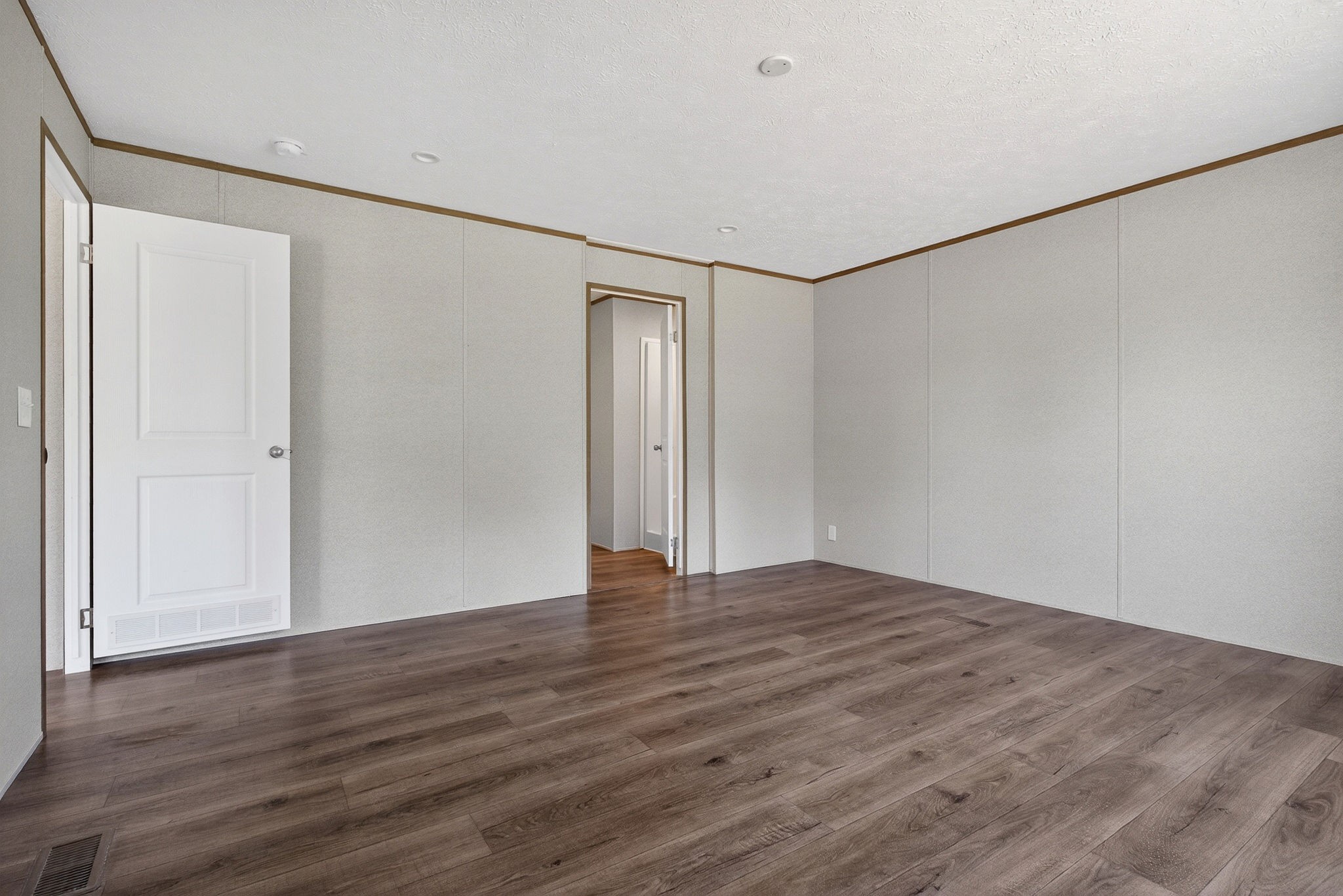 477 Salem Road McMinnville, TN 37110 - Photo 8 of 28