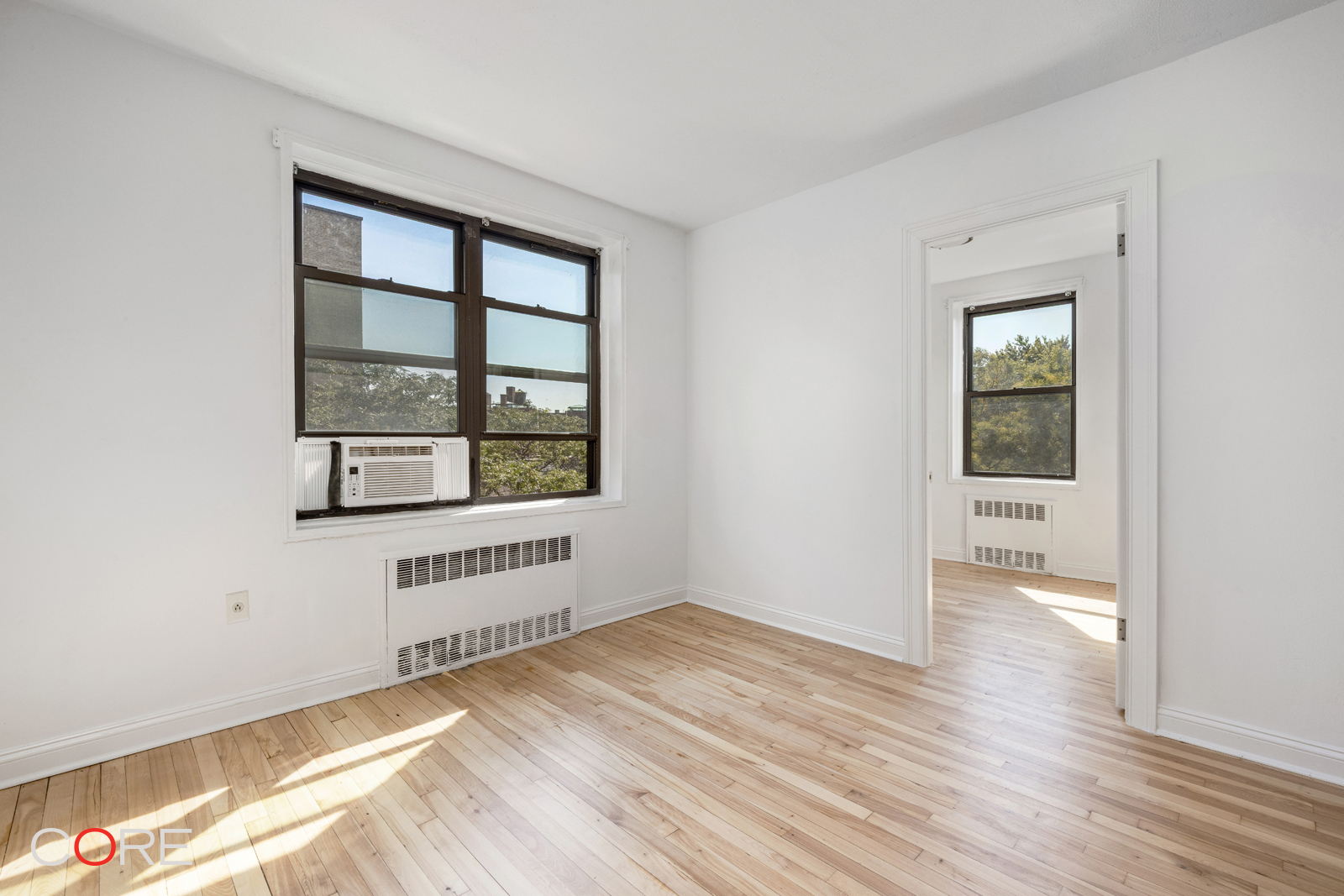 88-10 34th Avenue, Unit 5L Queens, NY 11372 - Photo 2 of 10