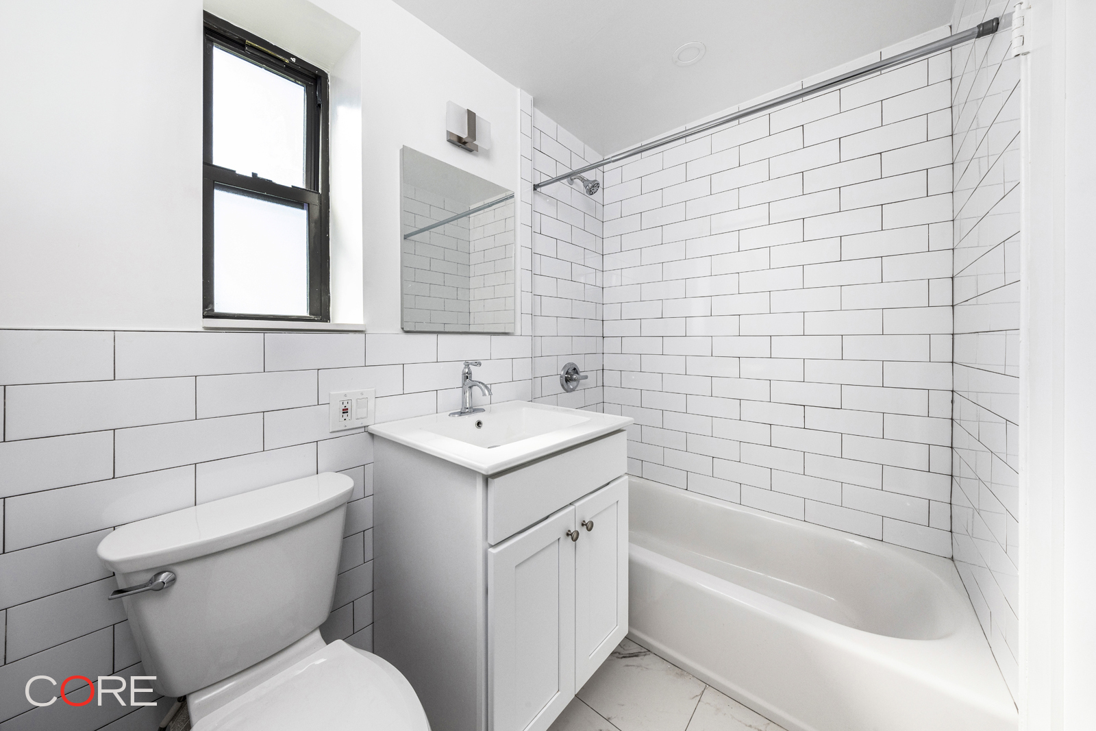 88-10 34th Avenue, Unit 5L Queens, NY 11372 - Photo 7 of 10