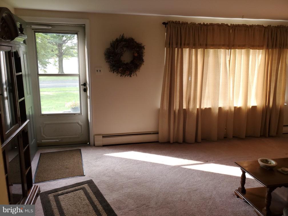 457 Valley Road Warminster, PA 18974 - Photo 3 of 21