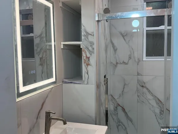 $2,650 | 269 Desoto Place, Fairview, NJ 07022