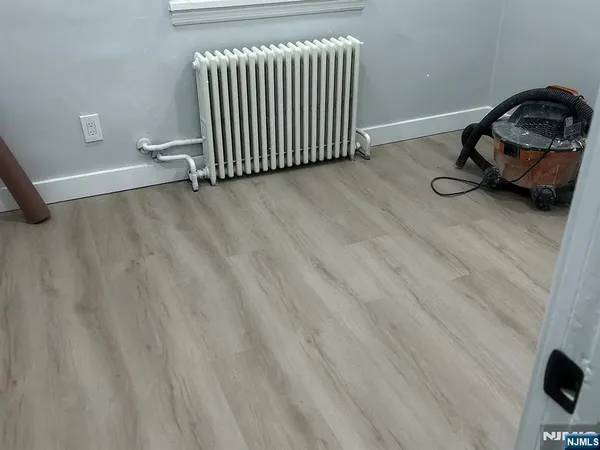 $2,650 | 269 Desoto Place, Fairview, NJ 07022