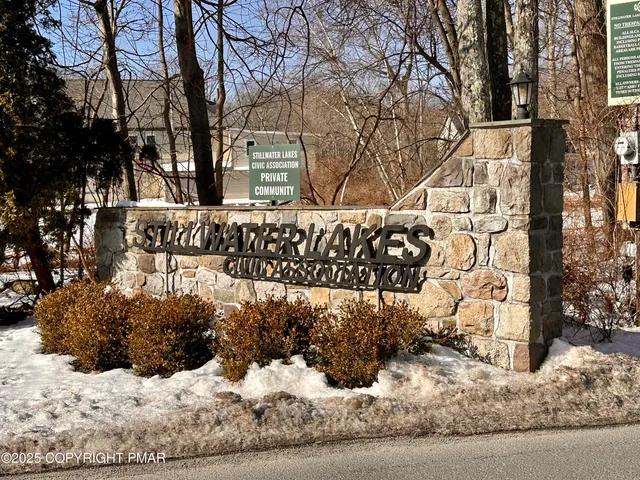 $460,000 | 5186 Hummingbird Drive, Pocono Summit, PA 18346