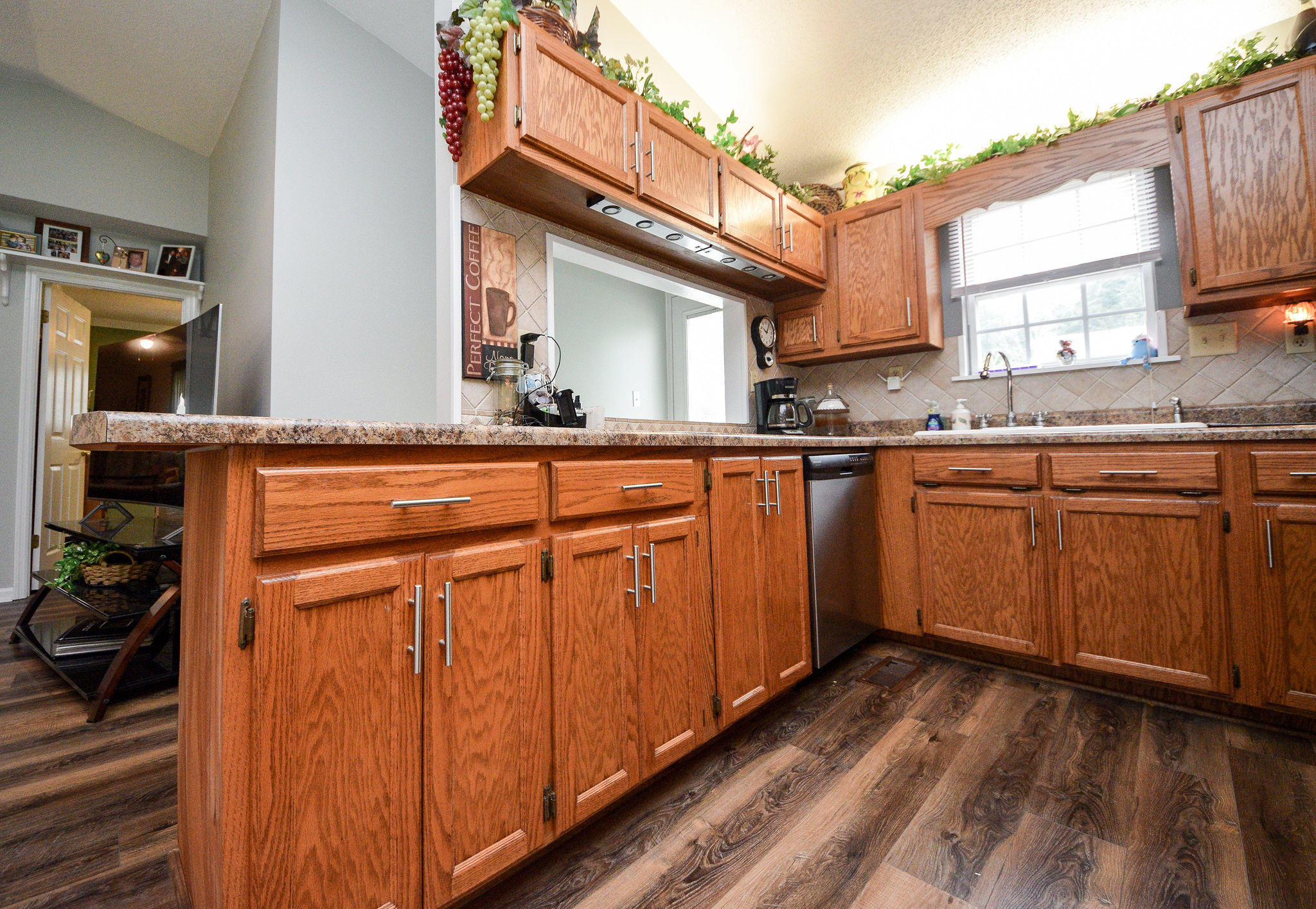 571 Randolph Lane Decatur, TN 37322 - Photo 8 of 54 DSC_2372