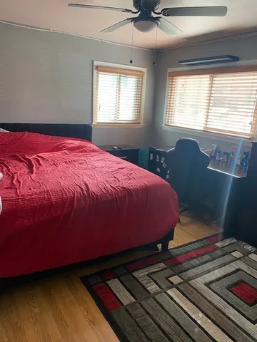 $319,900 | 49 North Shaddle Avenue, Mundelein, IL 60060