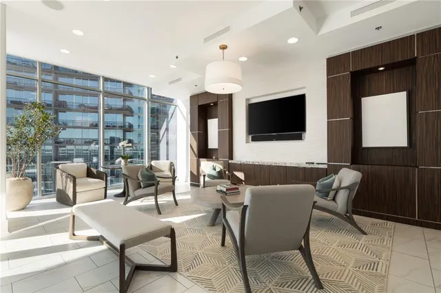 $2,650,000 | 1065 Peachtree Street Northeast, Unit 3604, Atlanta, GA 30309