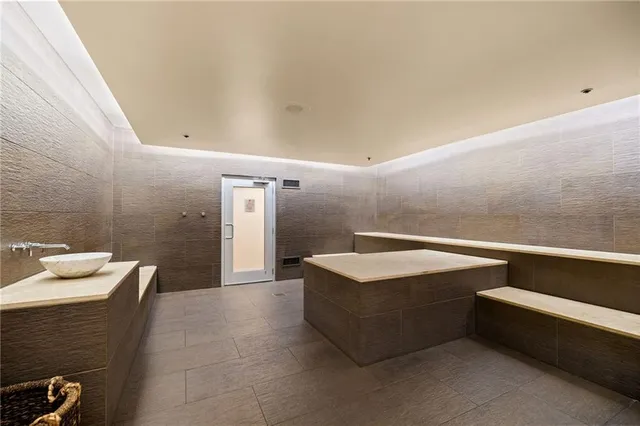 $2,650,000 | 1065 Peachtree Street Northeast, Unit 3604, Atlanta, GA 30309