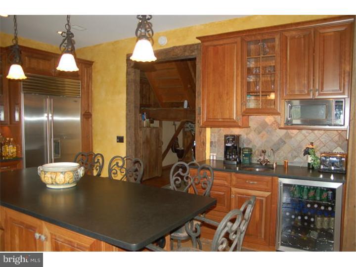 866 Frank Road West Chester, PA 19380 - Photo 7 of 20 Kitchen