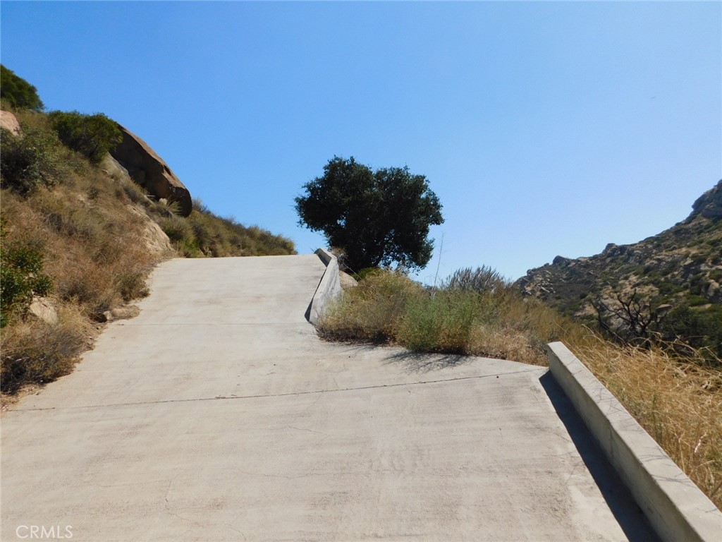 476 Box Canyon Road West Hills, CA 91304 - Photo 8 of 15