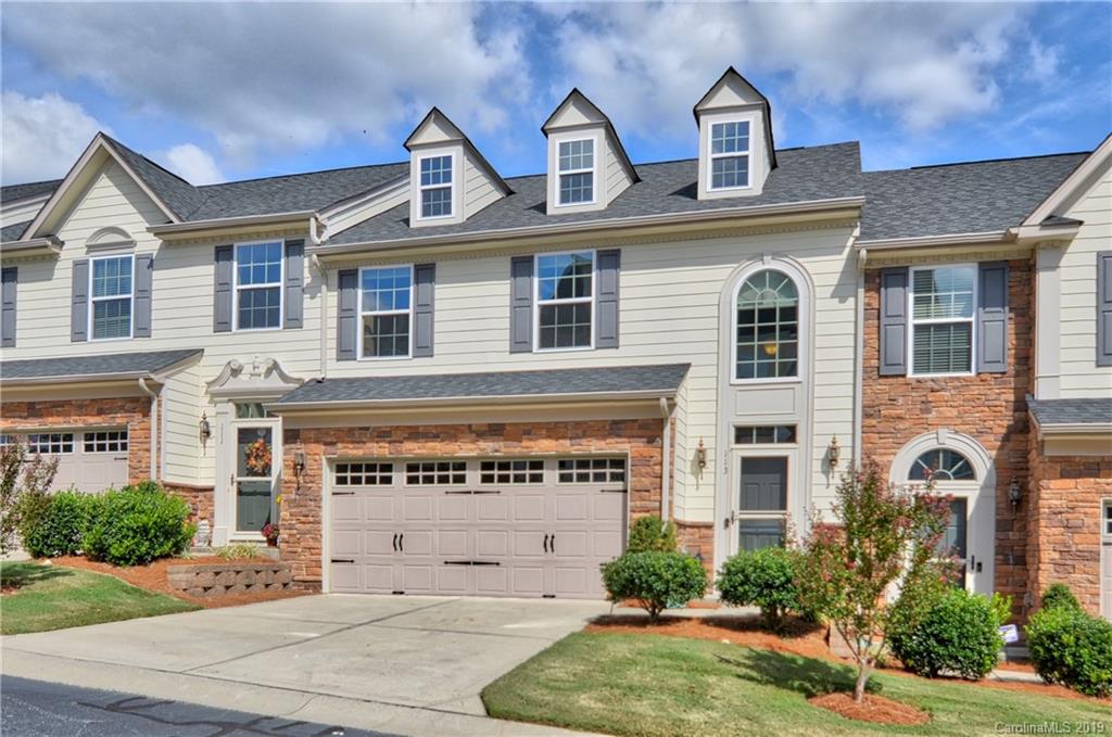 113 Inlet Point Drive Tega Cay, SC 29708 - Photo 2 of 42 front view of a building