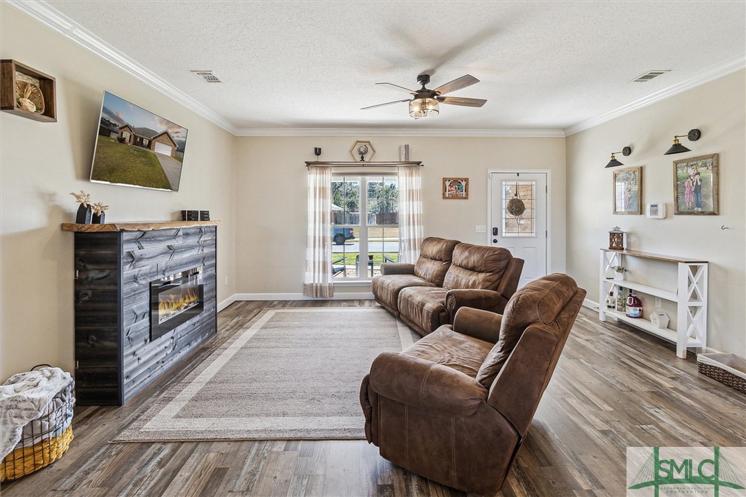 84 Sycamore Way Midway, GA 31320 - Photo 8 of 46