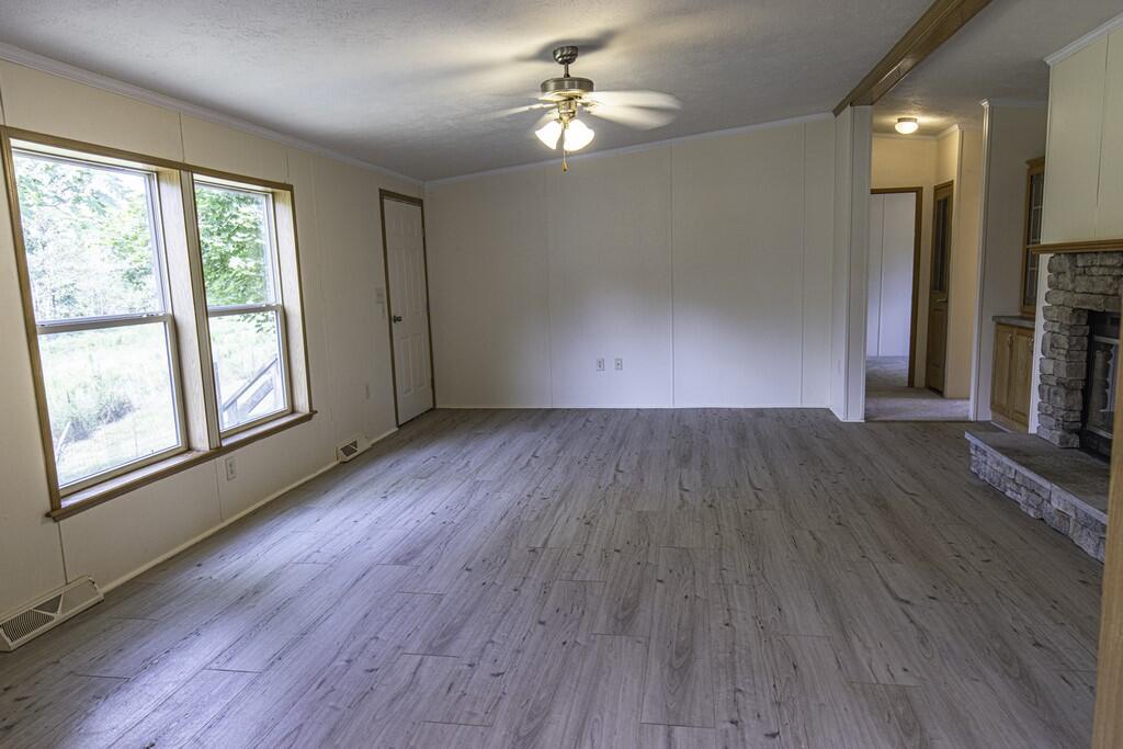239 Main Street Corinth, ME 04427 - Photo 19 of 39 001r