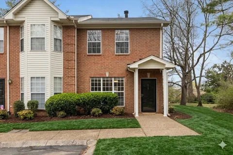 $285,000 | 515 Lakebrink Court, Nashville, TN 37214