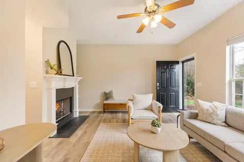 $285,000 | 515 Lakebrink Court, Nashville, TN 37214