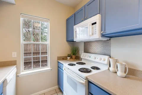 $285,000 | 515 Lakebrink Court, Nashville, TN 37214