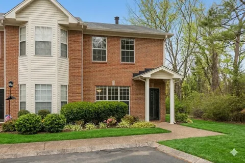 $285,000 | 515 Lakebrink Court, Nashville, TN 37214