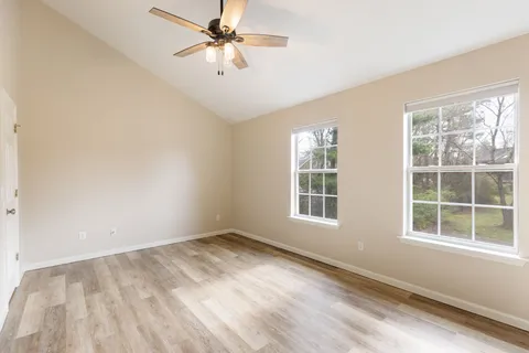 $285,000 | 515 Lakebrink Court, Nashville, TN 37214