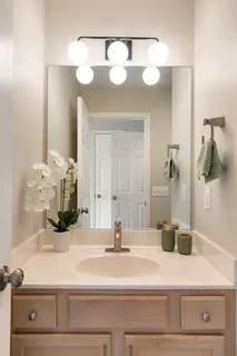 $285,000 | 515 Lakebrink Court, Nashville, TN 37214