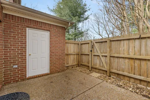 $285,000 | 515 Lakebrink Court, Nashville, TN 37214