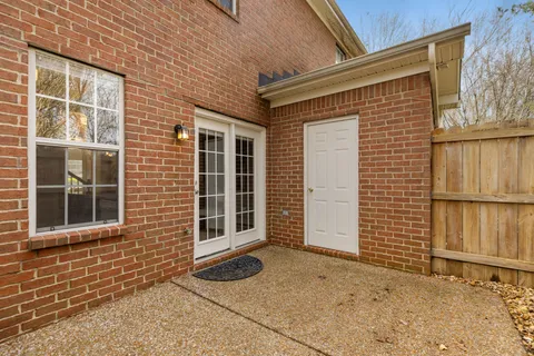 $285,000 | 515 Lakebrink Court, Nashville, TN 37214