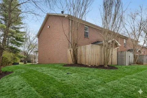 $285,000 | 515 Lakebrink Court, Nashville, TN 37214