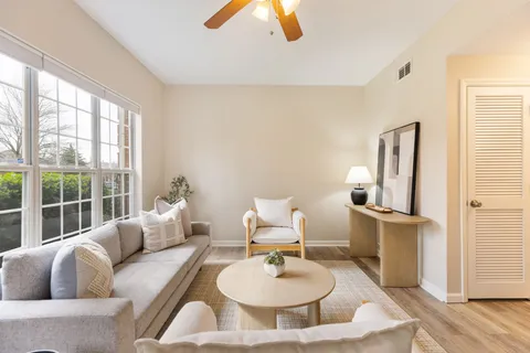 $285,000 | 515 Lakebrink Court, Nashville, TN 37214