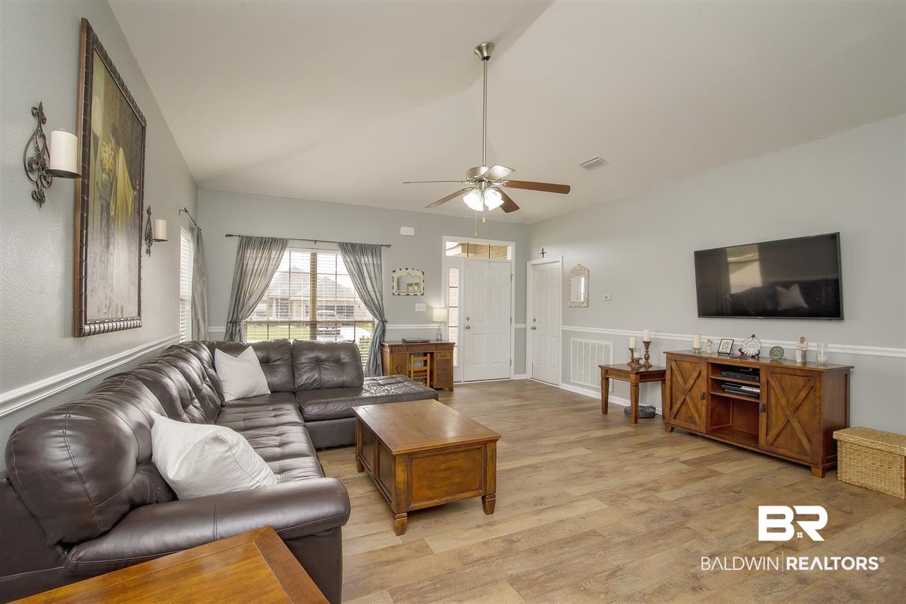 10148 Fionn Loop Daphne, AL 36526 - Photo 4 of 21