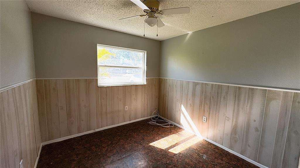 11333 Walsingham Road Largo, FL 33778 - Photo 18 of 34