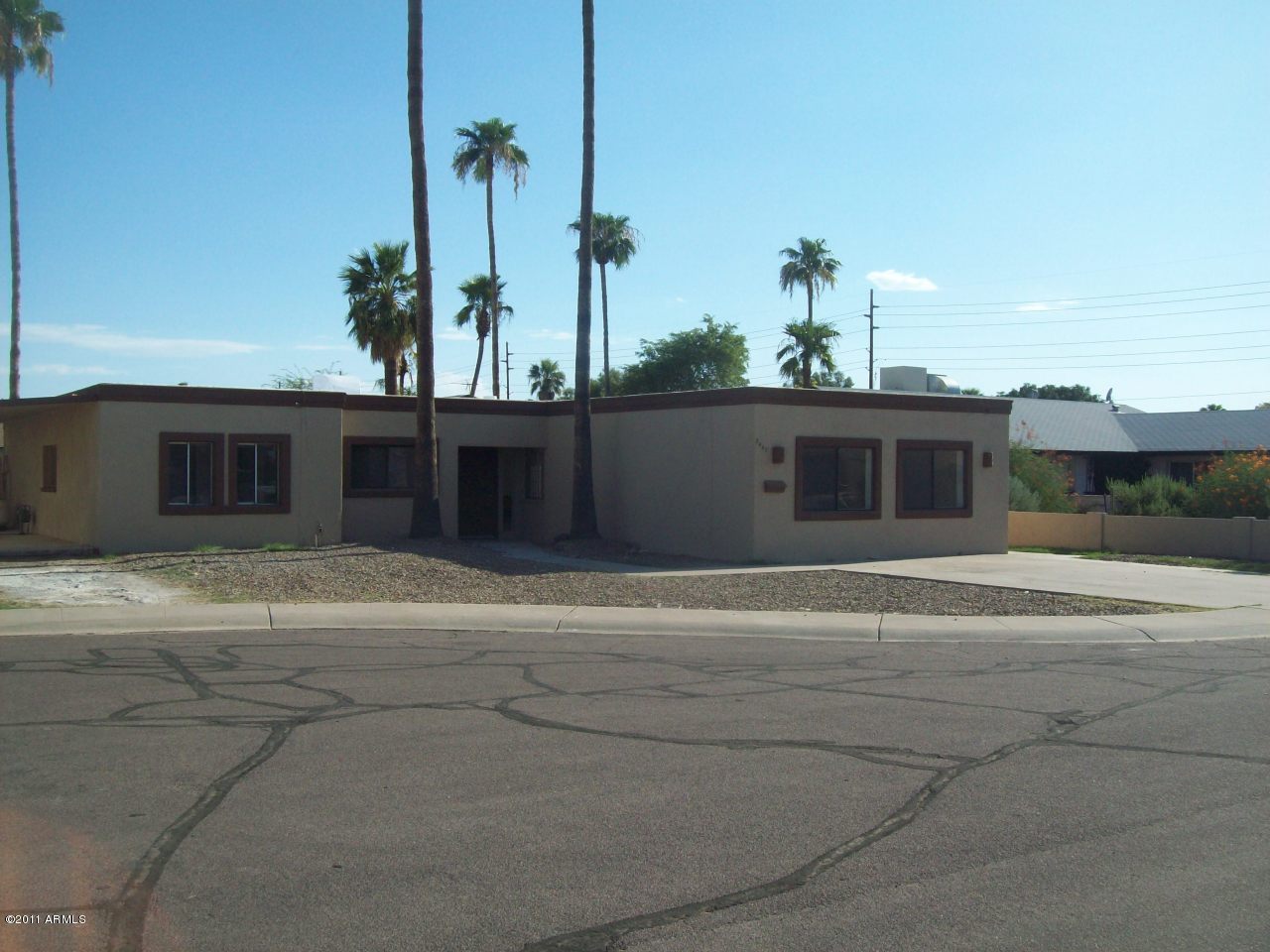 3447 West Redfield Road Phoenix, AZ 85053 - Photo 1 of 15 Front