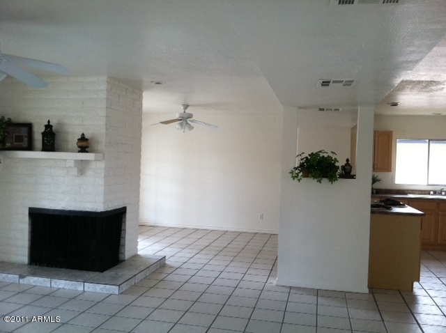 3447 West Redfield Road Phoenix, AZ 85053 - Photo 11 of 15 lots of space