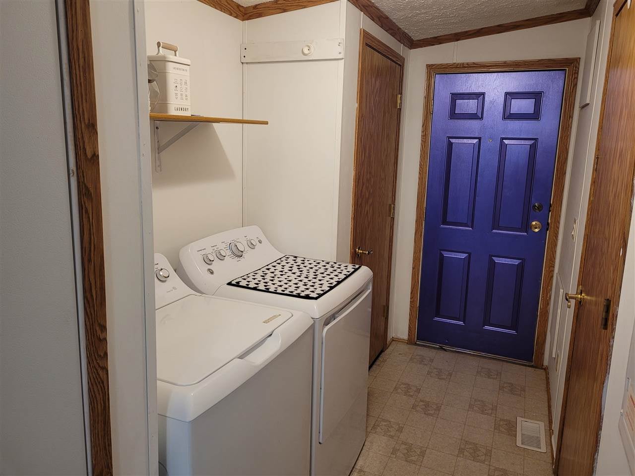 963 Spring Ridge Drive Iowa City, IA 52246 - Photo 18 of 20 Gallery Image 18