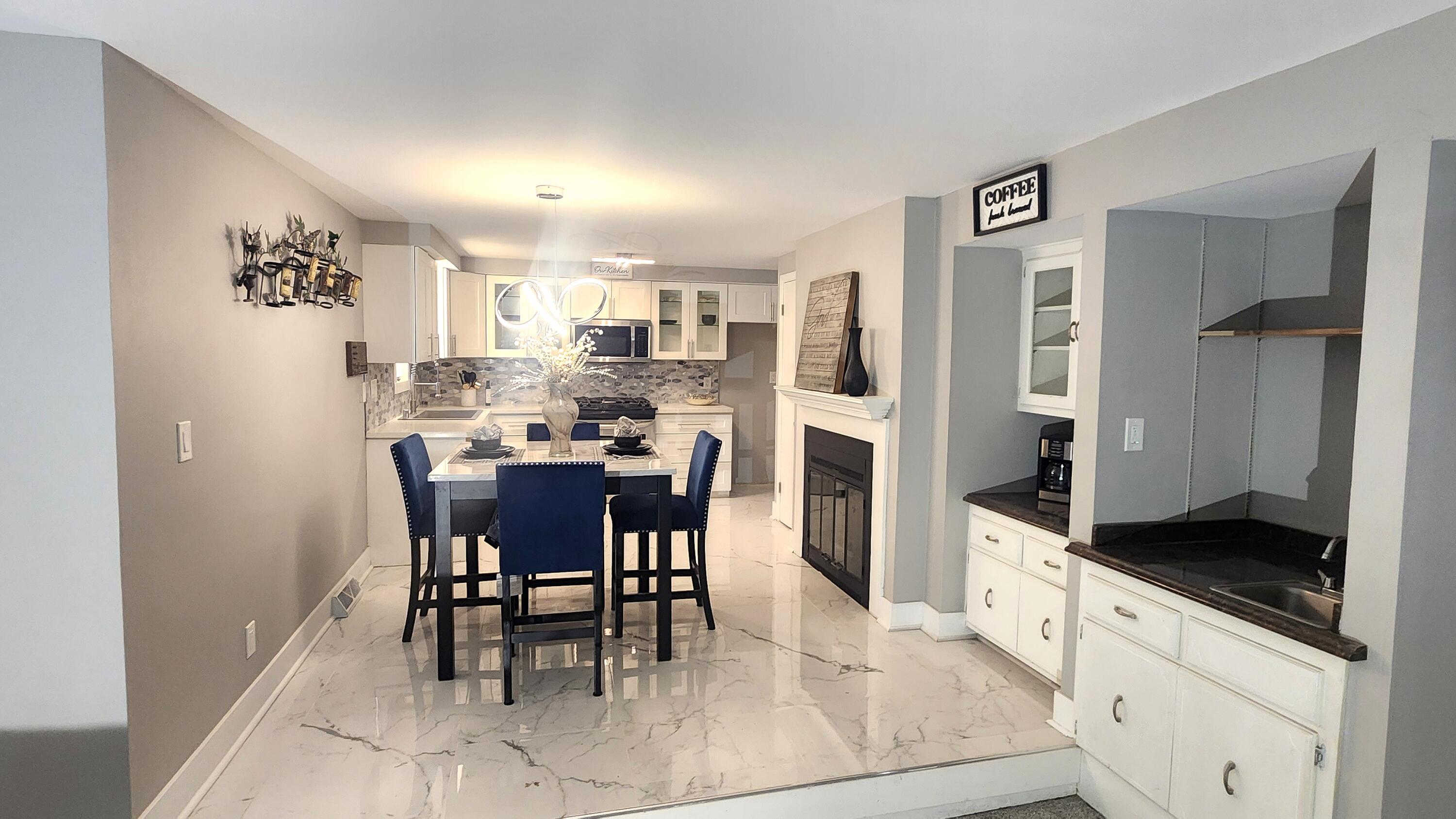 13975 West Lisbon Road Brookfield, WI 53005 - Photo 4 of 26 4