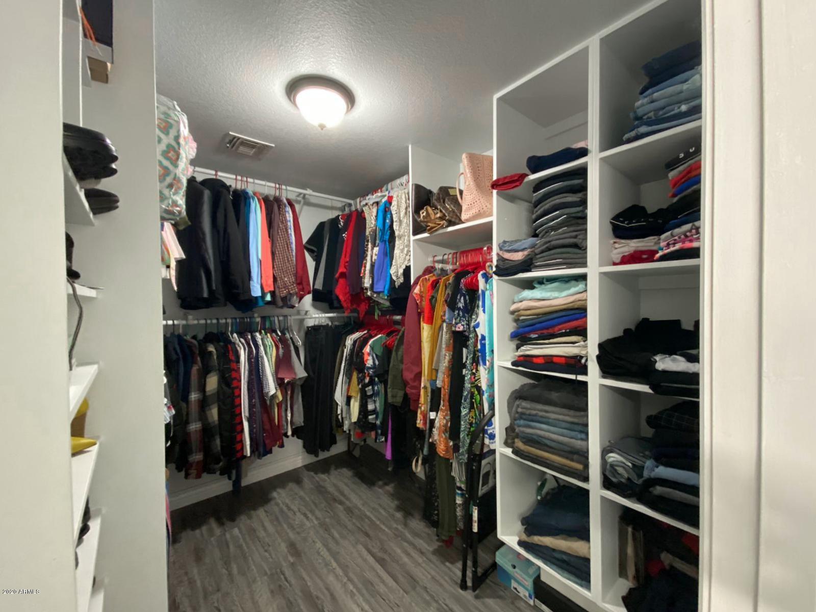 9529 West Monte Vista Road Phoenix, AZ 85037 - Photo 12 of 20 c56