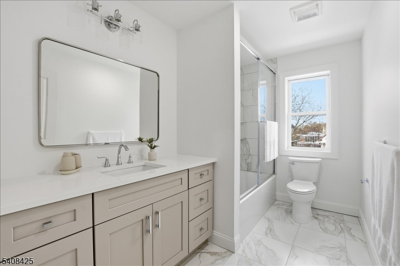 16 White Terrace Newark, NJ 07108 - Photo 14 of 28