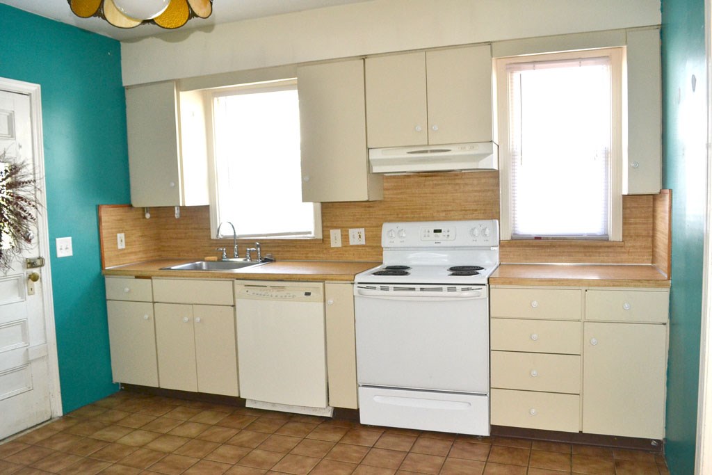 182 Rochambeau Avenue Providence, RI 02906 - Photo 24 of 25 Gallery Image 24