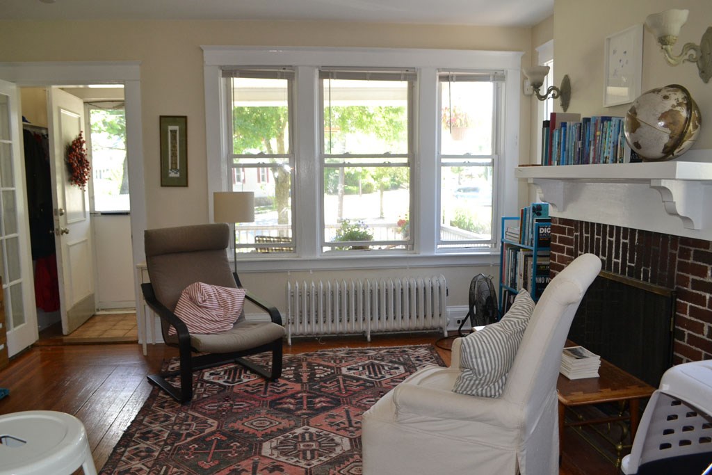 182 Rochambeau Avenue Providence, RI 02906 - Photo 3 of 25 Gallery Image 3