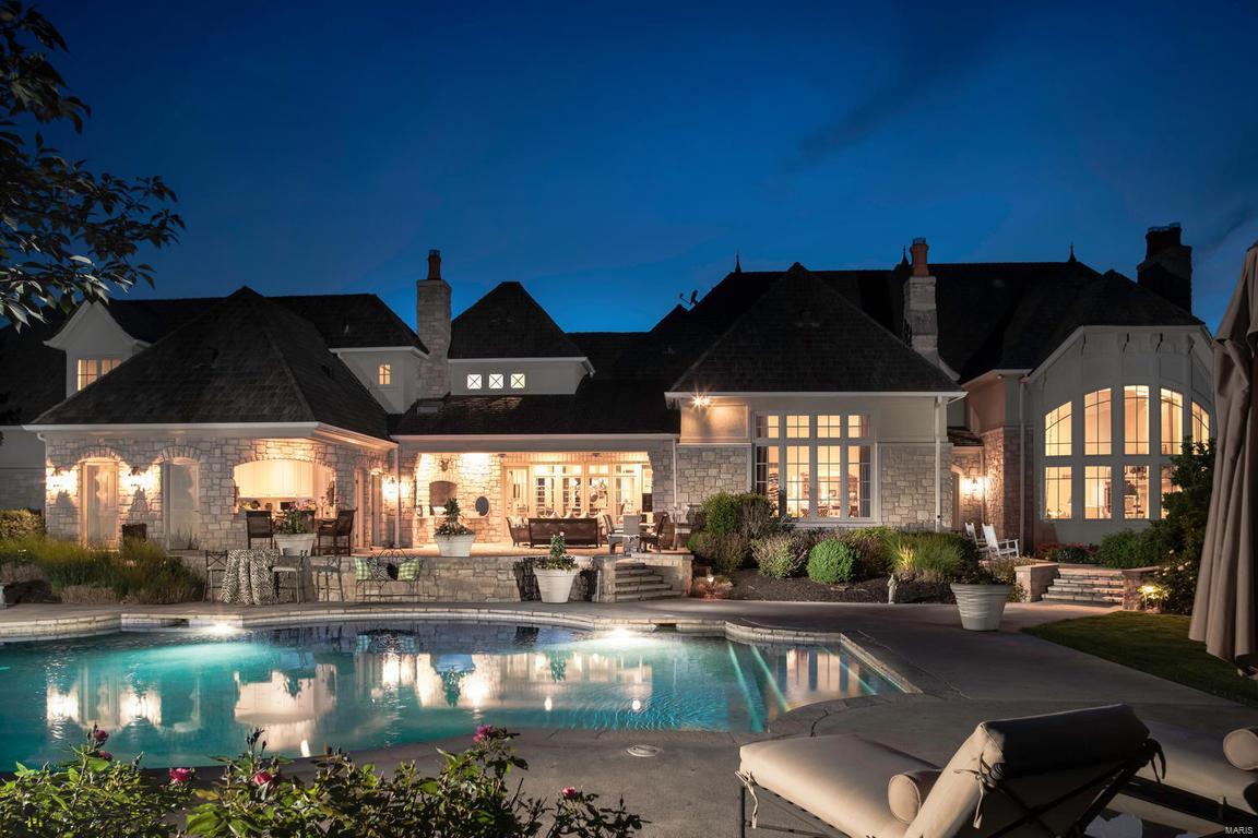 18 Upper Warson Drive Ladue, MO 63124 - Photo 2 of 28