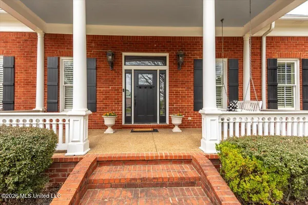 $559,500 | 5460 Wedgewood Drive, Olive Branch, MS 38654