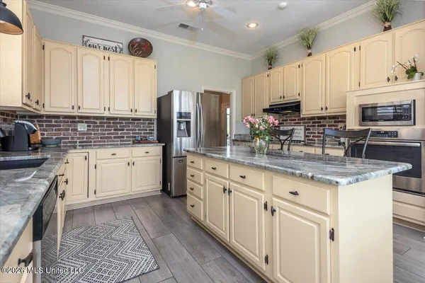 $559,500 | 5460 Wedgewood Drive, Olive Branch, MS 38654