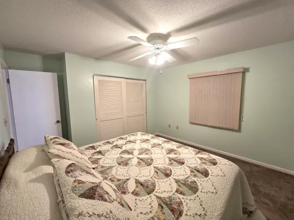 $349,999 | 2907 Southeast 21st Court, Okeechobee, FL 34974