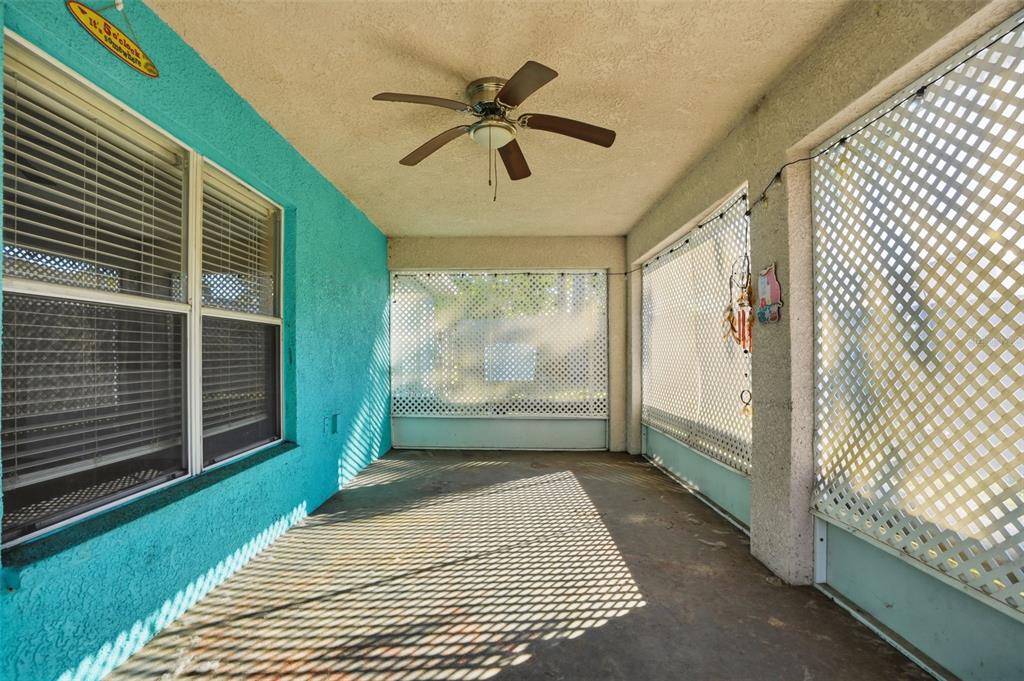 10490 Mayflower Road Spring Hill, FL 34608 - Photo 31 of 35 a view of outdoor space and a balcony