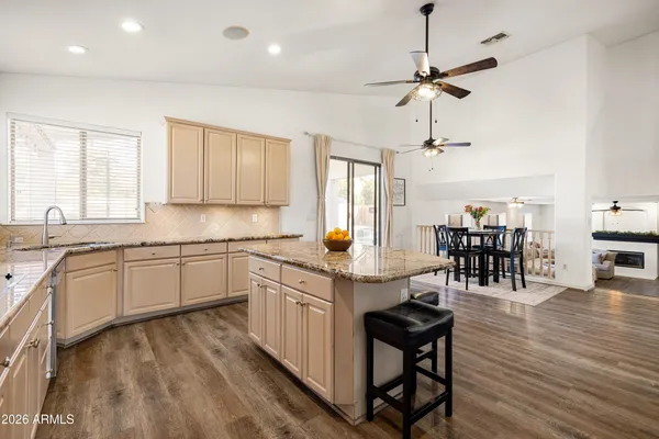 $745,000 | 7042 West Morning Dove Drive, Glendale, AZ 85308