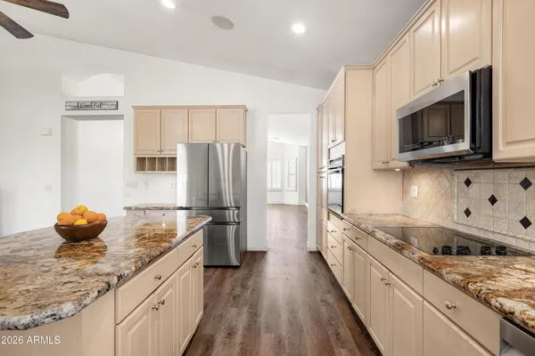 $745,000 | 7042 West Morning Dove Drive, Glendale, AZ 85308