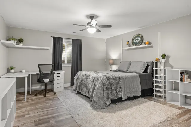 an aerial view of a yard