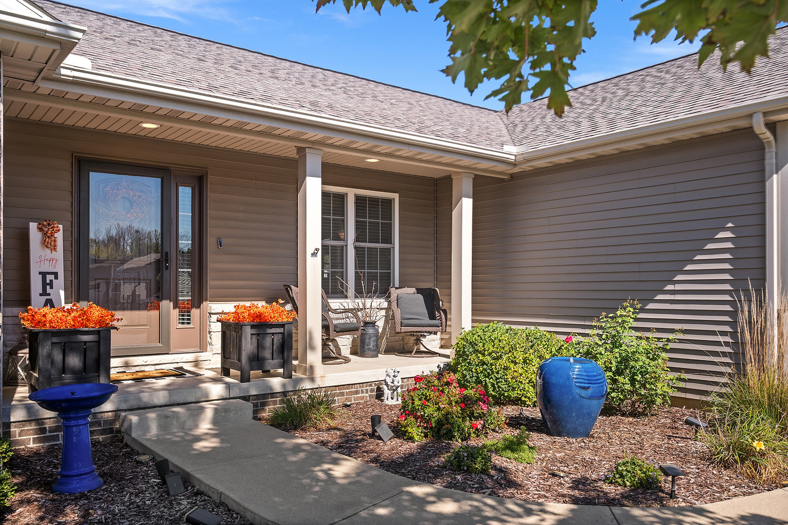 406 Raef Road Downs, IL 61736 - Photo 5 of 58 Gallery Image 5