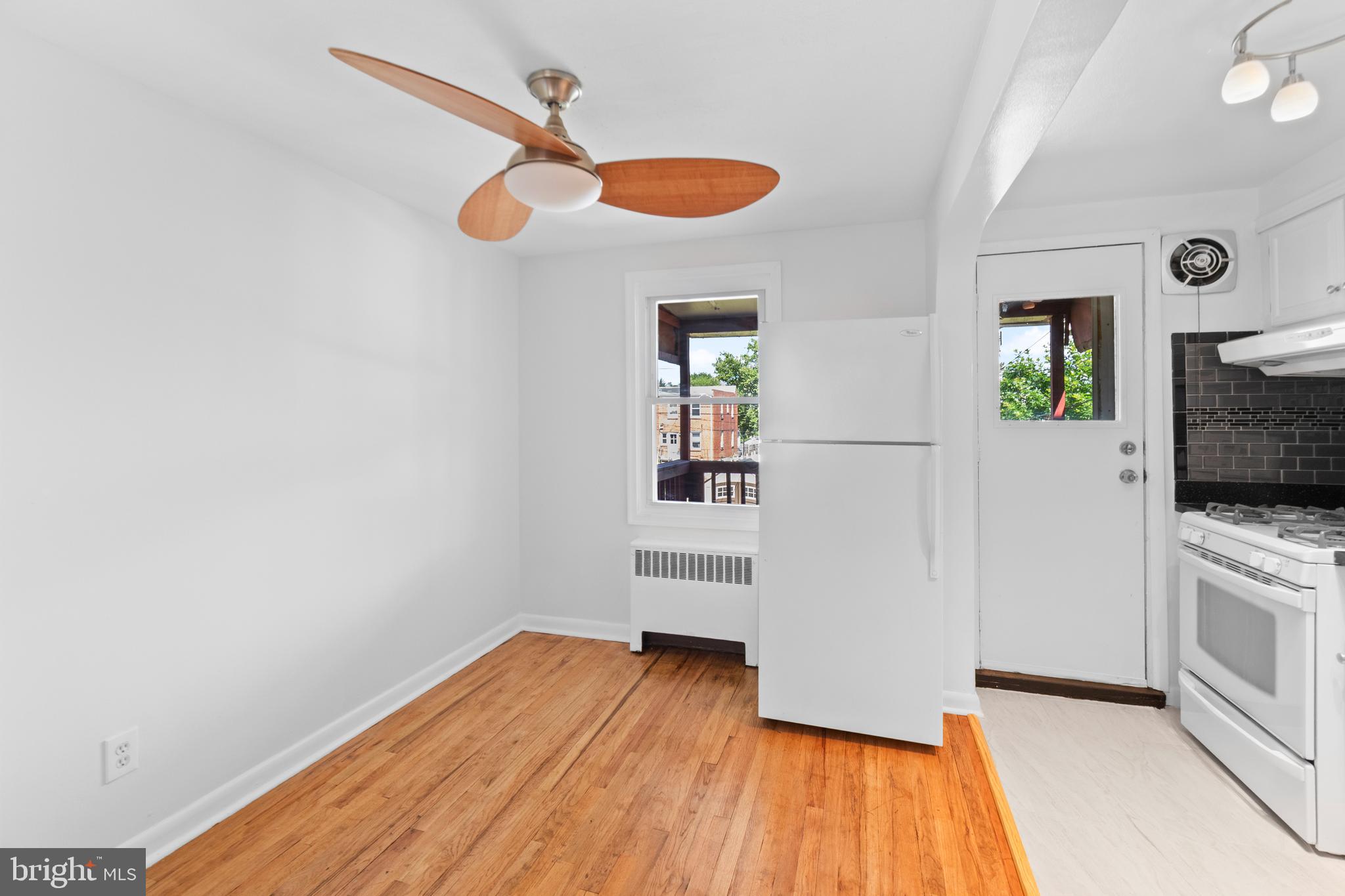 3732 Clarenell Road Baltimore, MD 21229 - Photo 21 of 49