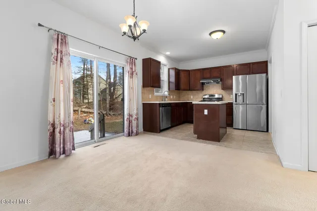 $3,000 | 4 Oldham Place, Wilton, NY 12831