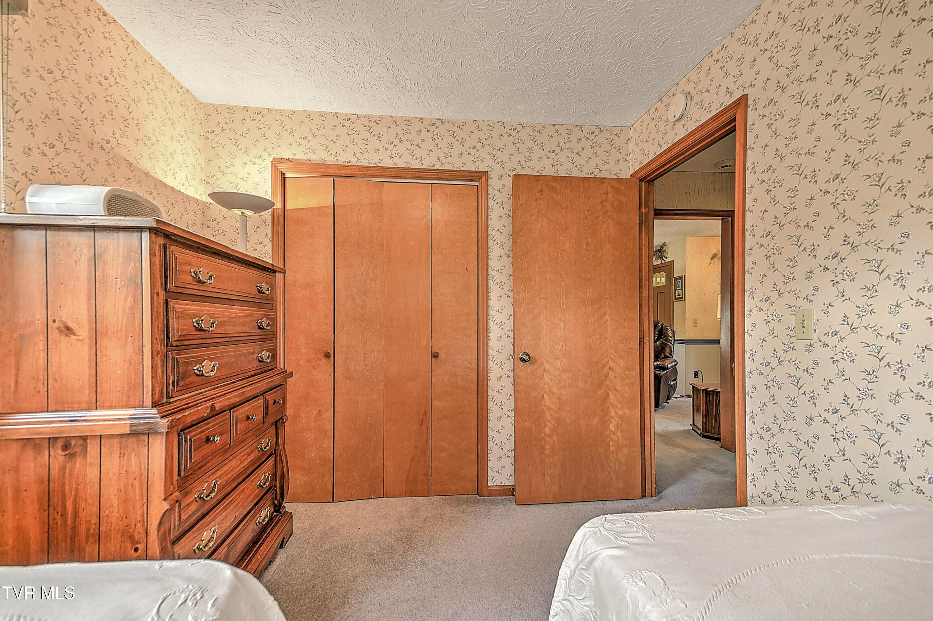 805 Clairmont Road Johnson City, TN 37601 - Photo 22 of 66 803 Clairmont KW-17