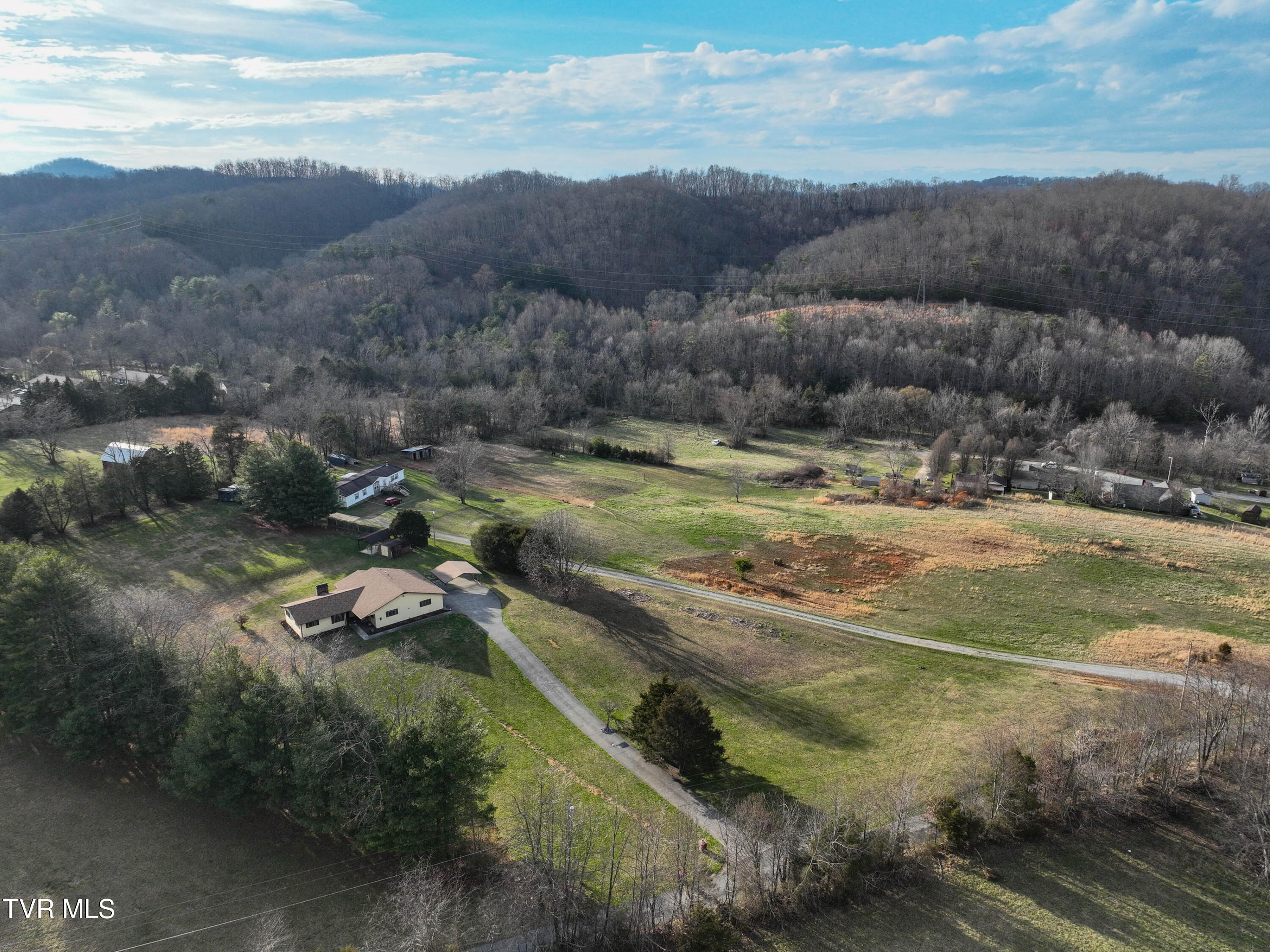 805 Clairmont Road Johnson City, TN 37601 - Photo 48 of 66 308 Clairmont Drone WHITE-8
